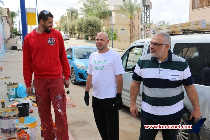 رئيس الحركة الاسلامية في الطيبة يشحذ همم المشاركين بالمعسكر التطوعي